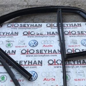 vw golf 5 sol arka kapı cam çerçeve fitili